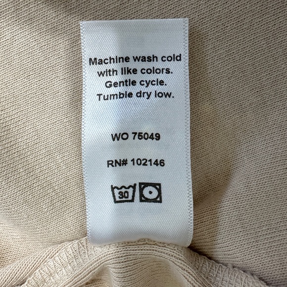 MICHAEL STARS BRENNA BOXY CROPPED TEE - Picture 7 of 7